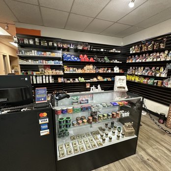 Smokeez Salinas - Vape Shops Near Me - Salinas, California Smokeez Salinas - Vape Shops Near Me - Salinas, California
