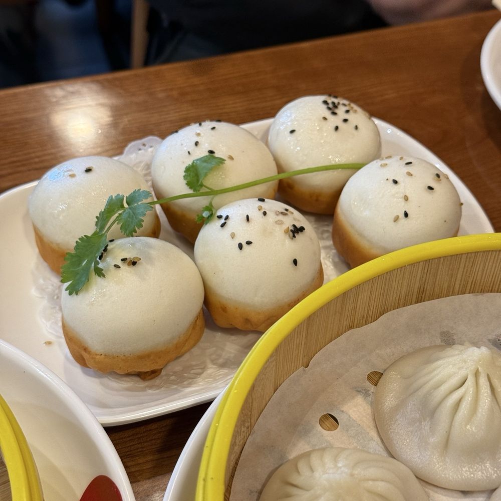 88 BaoBao - Pan Fried Pork Bun - Dim Sum Near Me - Davis, California 88 BaoBao - Pan Fried Pork Bun - Dim Sum Near Me - Davis, California