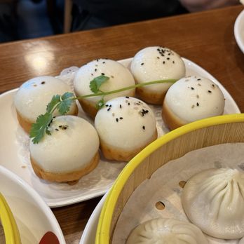 88 BaoBao - Pan Fried Pork Bun - Dim Sum Near Me - Davis, California 88 BaoBao - Pan Fried Pork Bun - Dim Sum Near Me - Davis, California