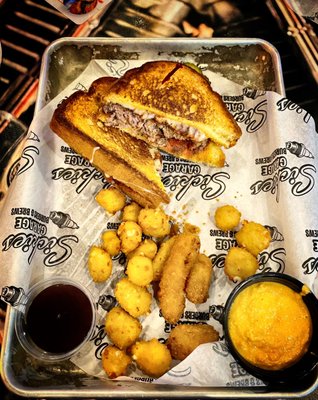 Sickies Garage Burgers & Brews by null