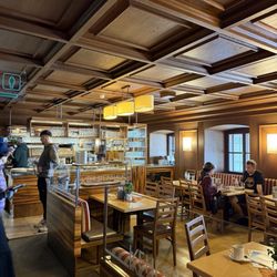 Eagle's Nest Historical Tours