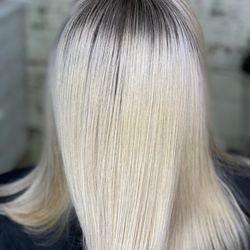 BBombshells Salon