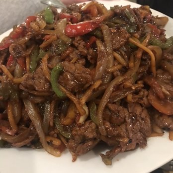 Happy Oriental Garden - Something in salty brown sauce - Chinese Near Me - Longview, Washington