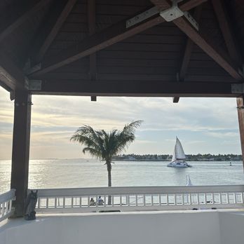 Opal Key Resort & Marina - Hotels Near Me - Key West, Florida Opal Key Resort & Marina - Hotels Near Me - Key West, Florida