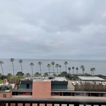La Jolla Cove Suites - balcony view - Hotels Near Me - La Jolla, California La Jolla Cove Suites - balcony view - Hotels Near Me - La Jolla, California