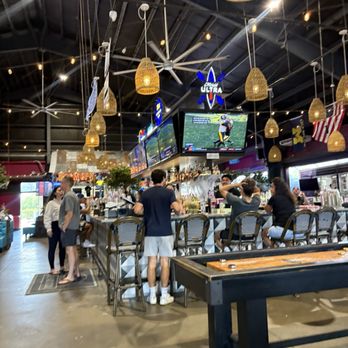 Backyard Social - Food Trucks Near Me - Fort Myers, Florida