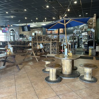 Big B's Texas BBQ - Dining room/ clean open kitchen in the bags - Barbeque Near Me - Henderson, Nevada Big B's Texas BBQ - Dining room/ clean open kitchen in the bags - Barbeque Near Me - Henderson, Nevada