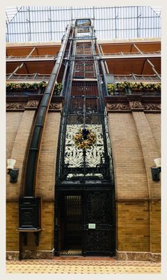 Bradbury Building by null