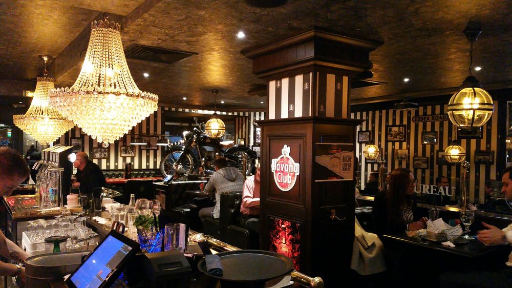 Au Bureau Takeout Delivery 36 Photos 25 Reviews Brasseries 66 Rue Pierre Charron Champs Elysees Paris France Restaurant Reviews Phone Number Yelp