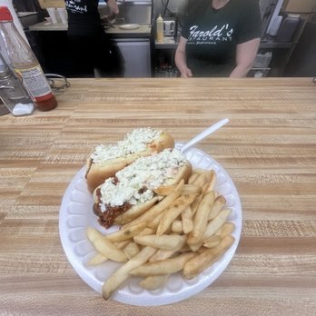 Harold's Restaurant - American Near Me - Gaffney, South Carolina