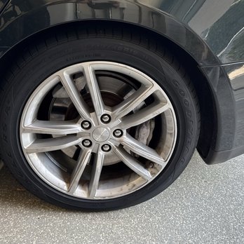 Lopez & Sons Tires - Tesla Model S Tire - Tires Near Me - North Hills, California