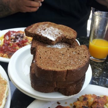 Omelette Inn - Stacks of whole wheat toast - Breakfast & Brunch Near Me - Long Beach, California