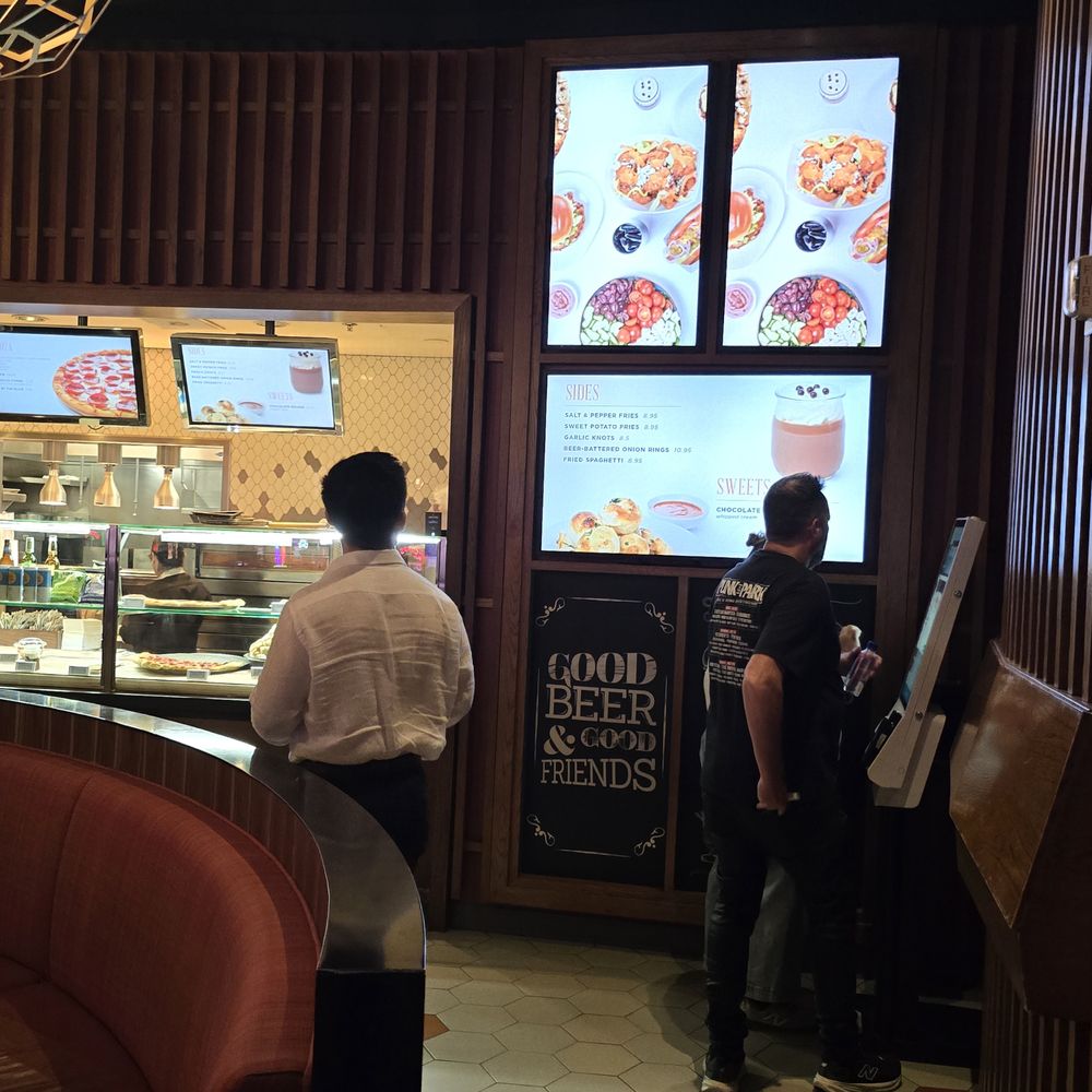 Bellagio - snacks shop - Hotels Near Me - Las Vegas, Nevada