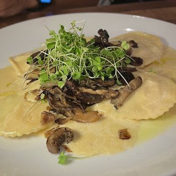 Sogno - Burrata Ravioli - Italian Near Me - Woburn, Massachusetts Sogno - Burrata Ravioli - Italian Near Me - Woburn, Massachusetts