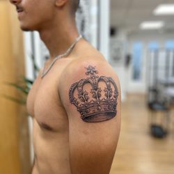 Gypsy Stables Tattoo - Crown tattoo on arm