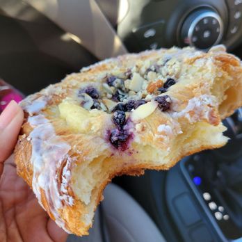 Parsons' Bakery - Blueberry danish - Bakeries Near Me - Bountiful, Utah Parsons' Bakery - Blueberry danish - Bakeries Near Me - Bountiful, Utah