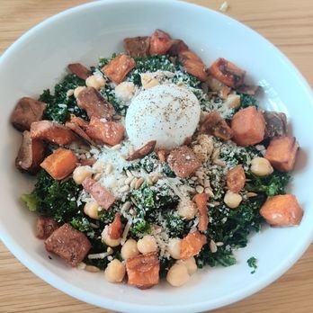 Paperboy South - Kale salad - Breakfast & Brunch Near Me - Austin, Texas