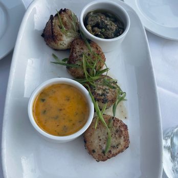 Jar - Scallop appetizer with an amazing lobster béchamel sauce. - New American Near Me - Los Angeles, California
