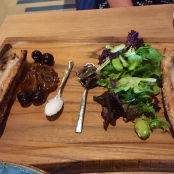 Che Figata - Bone marrow cicchetto with black truffle, fava beans, cipollini onion - Italian Near Me - Naperville, Illinois