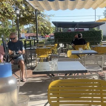 Poached Neighborhood Kitchen - Good brunch option! - Breakfast & Brunch Near Me - Downey, California Poached Neighborhood Kitchen - Good brunch option! - Breakfast & Brunch Near Me - Downey, California