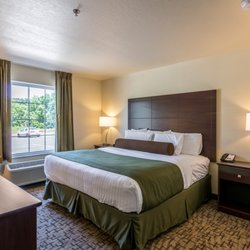 Cobblestone Inn & Suites - Barron