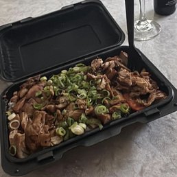 Large Chicken Teriyaki Bowl w/Veggies Large Chicken Teriyaki Bowl w/Veggies