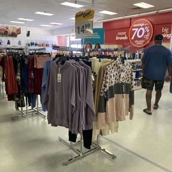 Beall's Outlet - Women's Clothing Near Me - Sedona, Arizona Beall's Outlet - Women's Clothing Near Me - Sedona, Arizona