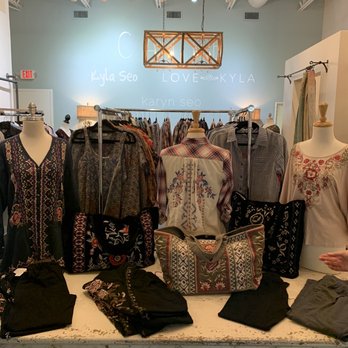 Caite - As you enter...but the gray bag was sold:-) - Women's Clothing Near Me - Tampa, Florida Caite - As you enter...but the gray bag was sold:-) - Women's Clothing Near Me - Tampa, Florida