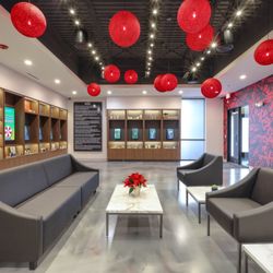 Planet 13 Dispensary Waukegan
