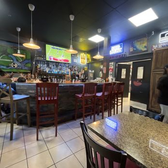 Casa Tequila Mexican Resturant - Bar area one tv and a couple of tables plus bar seating - Mexican Near Me - Douglasville, Georgia Casa Tequila Mexican Resturant - Bar area one tv and a couple of tables plus bar seating - Mexican Near Me - Douglasville, Georgia