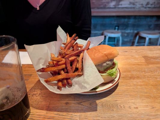 Fountain Porter by null