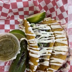 Birria quesa taco