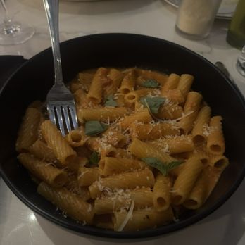 Maggiano's Little Italy - Rigatoni alla Vodka - Italian Near Me - Oak Brook, Illinois