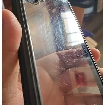 Verizon - Sales guy told me no scratch period. disappointed in the case an kinda worried about this company. - Mobile Phones Near Me - Sparks, Nevada