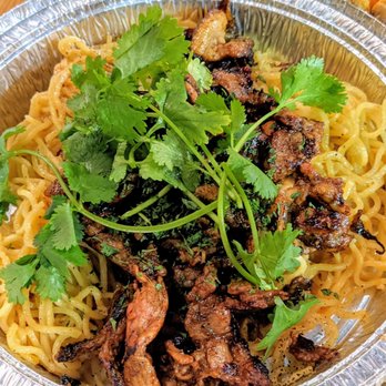 Nguyen's Kitchen - Garlic Noodles with Grilled Pork | Instagram: @telephonesmoothie - Vietnamese Near Me - South Gate, California Nguyen's Kitchen - Garlic Noodles with Grilled Pork | Instagram: @telephonesmoothie - Vietnamese Near Me - South Gate, California