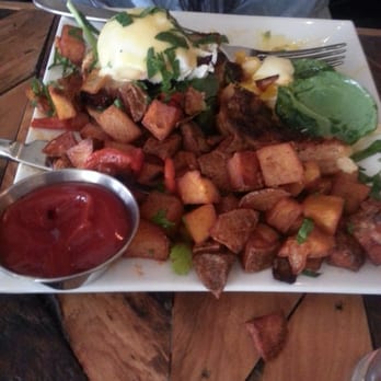 Bondurants - Pork benedict - Cocktail Bars Near Me - New York, New York
