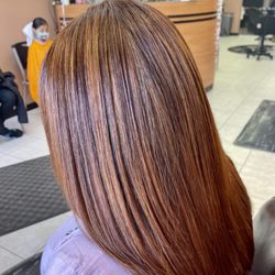 Mayra's Beauty Salon - Mayra's salon