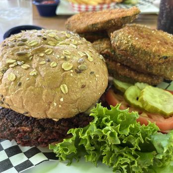 Joe's Farm Grill - Veggie burger with fried zucchini - American Near Me - Gilbert, Arizona
