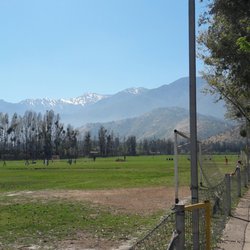 Complejo El Peral - Cerquita de la cordillera