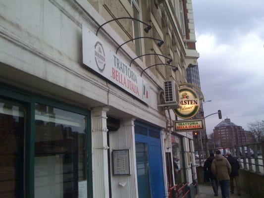 Trattoria Bella Italia by null