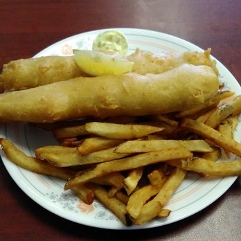 Jerry's Fish & Chips - haddock and chips, alt view - Seafood Near Me - Scarborough, Ontario