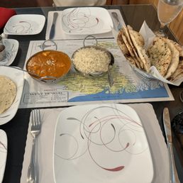 Paneer Masala Garlic Naan Paneer Masala Garlic Naan