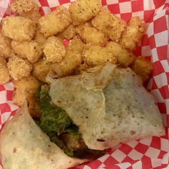 The Hoot - Bars Near Me - Columbia, South Carolina