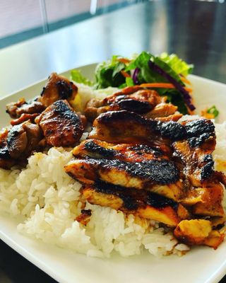 Neri's Casual Filipino Dining by null