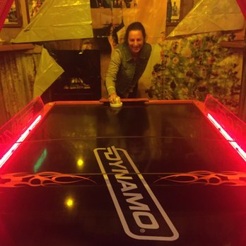 Flanigan's - Pinecrest - Don't forget to play some air hockey while you wait (; - American Near Me - Miami, Florida