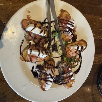 Rosarios Pizzeria & Catering - Italian Near Me - Roselle, Illinois Rosarios Pizzeria & Catering - Italian Near Me - Roselle, Illinois