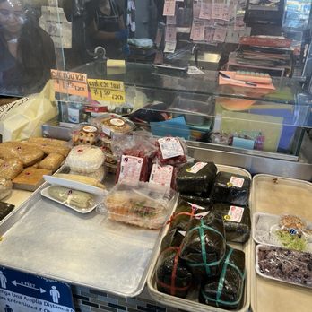 Kim Huong - inside - Desserts Near Me - Westminster, California Kim Huong - inside - Desserts Near Me - Westminster, California
