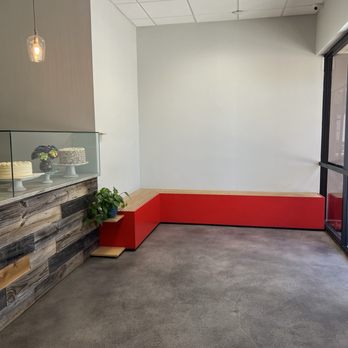 Ultimate Cheesecake Bakery - Waiting area. - Bakeries Near Me - San Antonio, Texas Ultimate Cheesecake Bakery - Waiting area. - Bakeries Near Me - San Antonio, Texas