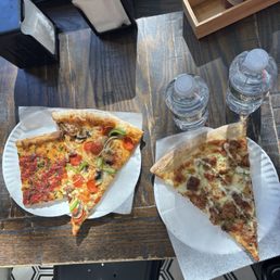Supreme slice, Scillian Sclice, Chicken Bacon Ranch slice