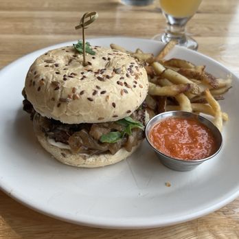 True Food Kitchen - Grass-Fed Burger - New American Near Me - Columbus, Ohio True Food Kitchen - Grass-Fed Burger - New American Near Me - Columbus, Ohio